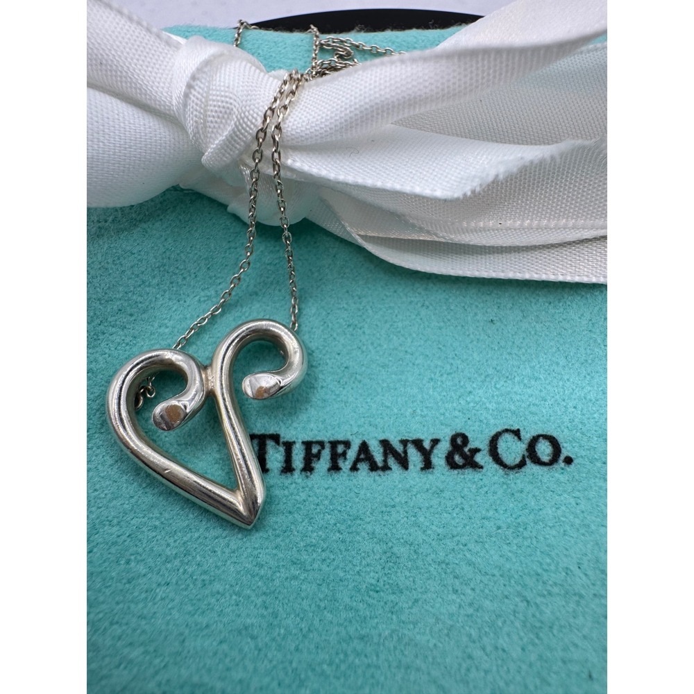 Tiffany & Co Paloma Picasso  V Aries Necklace 20" Chain
